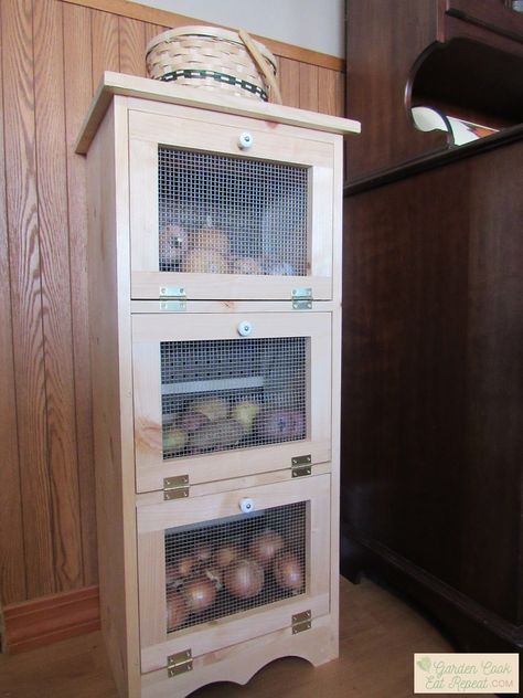 How To Build A Potato And Onion Bin, Potato And Onion Bin Plans, Potato Bins, Potato Storage Bin, Potato And Onion Bin, Potato Bin, Onion Storage, Potato Storage, Root Cellar