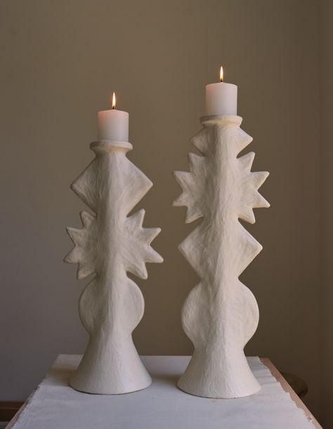 Eleven Candles That Bring The Razzle Dazzle To Your Dining Table Tanah Liat, Keramik Design, Ceramic Candle Holders, Ceramics Pottery Art, Ceramics Projects, Clay Art Projects, Ceramics Ideas Pottery, Ceramic Candle, Ceramics Ideas