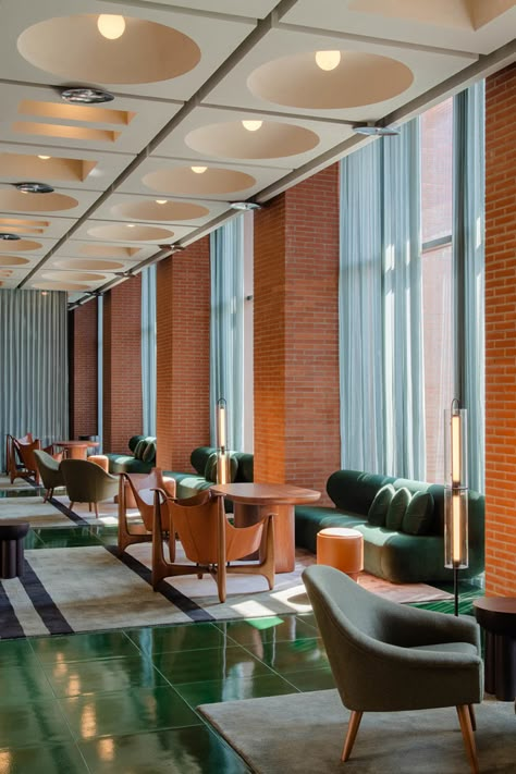 David Chipperfield Interior, David Chipperfield Architects, Hotel Lobby Design, David Chipperfield, Standard Hotel, Lobby Design, Brick Facade, Sopot, The Ceiling