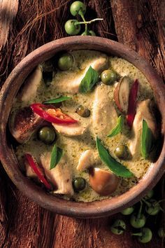 La recette curry vert Thaï Vegan Mushroom Pasta, Green Curry Recipes, Chickpea And Spinach Curry, Quick And Easy Soup, Steam Recipes, Thai Cooking, Green Curry, Blue Elephant, English Food