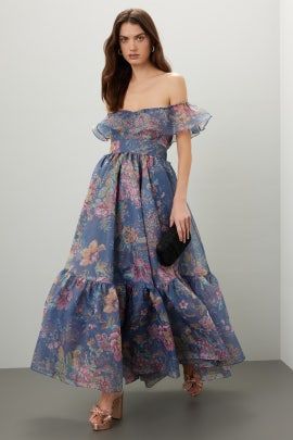 Mixing Prints Fashion, Fancy Fits, Evening Gowns With Sleeves, Bridesmaid Inspiration, Dress Design Patterns, Mob Dresses, Wedding Attire Guest, Fairytale Dress, Easy Trendy Outfits