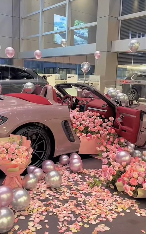 Serie Bmw, Pink Lifestyle, Girly Car, Luxury Lifestyle Dreams, Fancy Cars, Classy Cars, Pink Car, Pink Girly Things, Pretty Cars