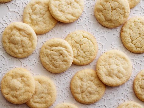 Sugar Cookie Recipe Food Network, Food Network Sugar Cookie Recipe, Chewy Sugar Cookie, Healthy Sugar Cookies, Chewy Sugar Cookie Recipe, Soft Sugar Cookie Recipe, Cookie Recipes From Scratch, Classic Cookies Recipes, Chewy Sugar Cookies