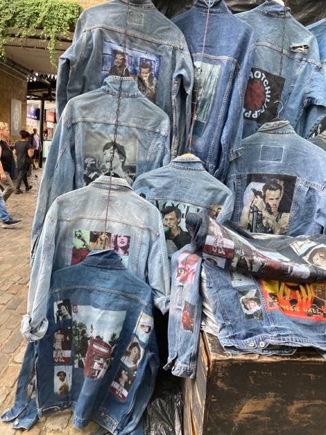 Camden Market Harry Styles, Camden Market London, London Bridges, Harry Taylor, London September, One Direction Art, Harry Styles Sweatshirt, Harry Core, Camden Market