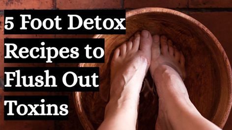 Detox Foot Soak, Clay Bath, Foot Detox Soak, Foot Soak Recipe, Dried Ginger, Foot Soaks, Flush Out Toxins, Natural Cleaner, Ginger Powder