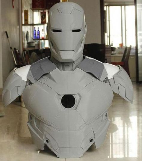 Real Iron Man, Iron Man Cosplay, Ironman Costume, Iron Man Helmet, Foam Armor, 3d Printing Machine, 3d Printing Business, Iron Man Suit, Best 3d Printer