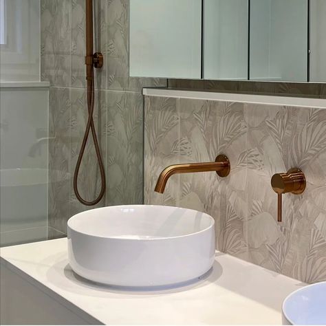 It's giving resort style day spa vibes at home and we are all about it 😍 @mkginteriordesign 💚 Featuring our- ~ Palm cove off white feature tile Spa Vibes, Palm Cove, Feature Tiles, Curtain Ideas, Day Spa, Bathroom Floor Tiles, Resort Style, Bathroom Flooring, Spa Day