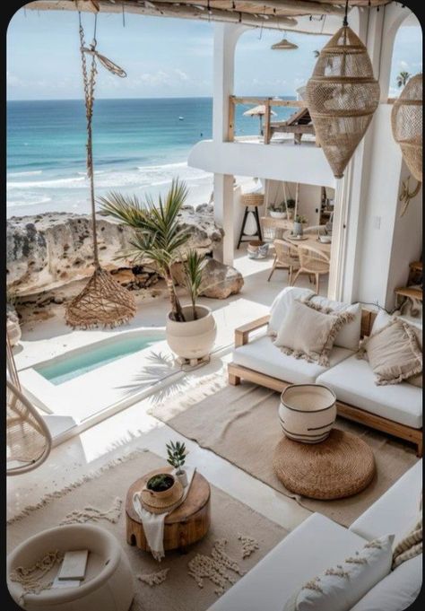 Tulum Backyard Ideas, Beach Villa Interior, Garden Boho, Summer Beach House, Beach House Interior Design, Beachfront House, Beach Interior, Mediterranean Style Homes, Deco Nature