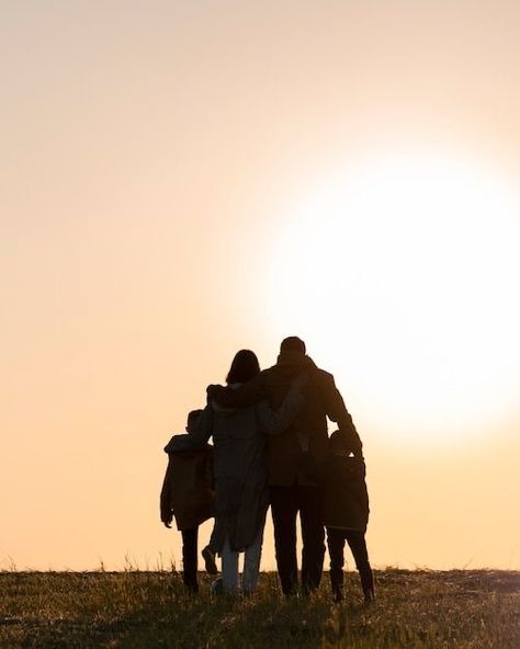 Family Of 5 Aesthetic Faceless, Family Aesthetic Silhouette, Family Photo For Vision Board, Family And Relationships, Family Together Vision Board, Family Of 4 Vision Board, Family Connection Aesthetic, Family Of Four Silhouette, Family Photo Vision Board