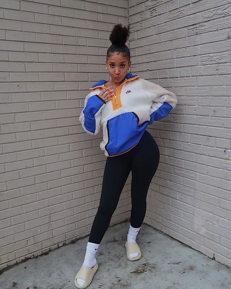 Yeezy Slides Outfit, Slides Outfit, Yeezy Slides, Cute Lazy Outfits, Tomboy Style Outfits, Lazy Outfits, Chill Outfits, Cute Comfy Outfits, Streetwear Fashion Women