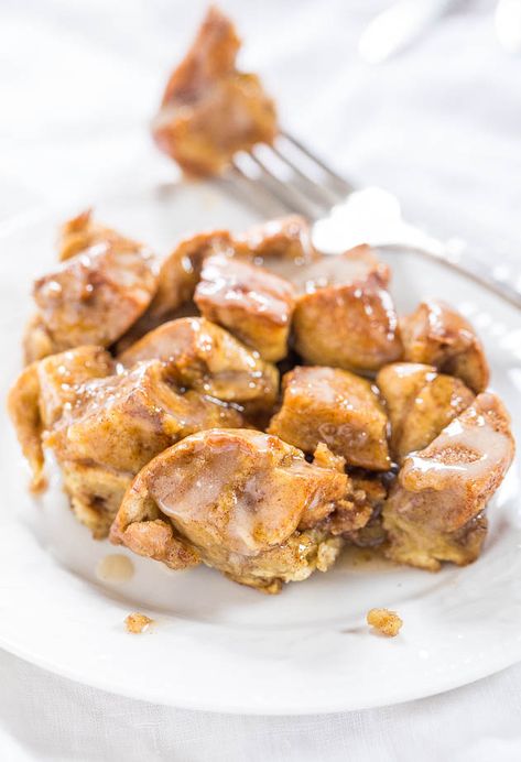 Baked Bagel French Toast Casserole Recipe - Averie Cooks Bagel French Toast, French Toast Bread, French Toast Bread Pudding, Easy French Toast Bake, Muffin Cups Recipes, The Best French Toast, French Toast Bake Recipe, Future Chef, French Toast Muffins