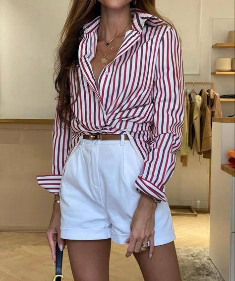 European Fashion September, Boston Summer Outfit Street Styles, Light And Airy Outfits, Summer Dc Outfit, Company Picnic Outfit, Norway Outfit, Coastal Fits, Summer Corporate, Chic Fits