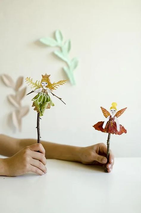 Fairy Leaf Puppets – Willowday Leaf Fairy, Nature Projects, Fairy Crafts, Leaf Crafts, Autumn Crafts, Fairy Parties, Childrens Crafts, Nature Crafts, Craft Activities For Kids