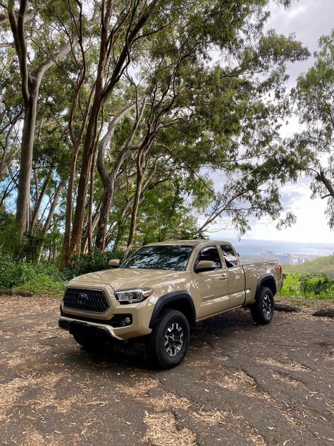 2018 Toyota Tacoma TRD Off-Road Access Cab || O’ahu, Hawai’i Tan Toyota Tacoma, Tacoma Truck Aesthetic, Toyota Tacoma Aesthetic, Toyota Tacoma Interior, 2018 Toyota Tacoma, Toyota Tacoma Off Road, Tacoma Access Cab, Toyota Tacoma Access Cab, Tacoma Off Road