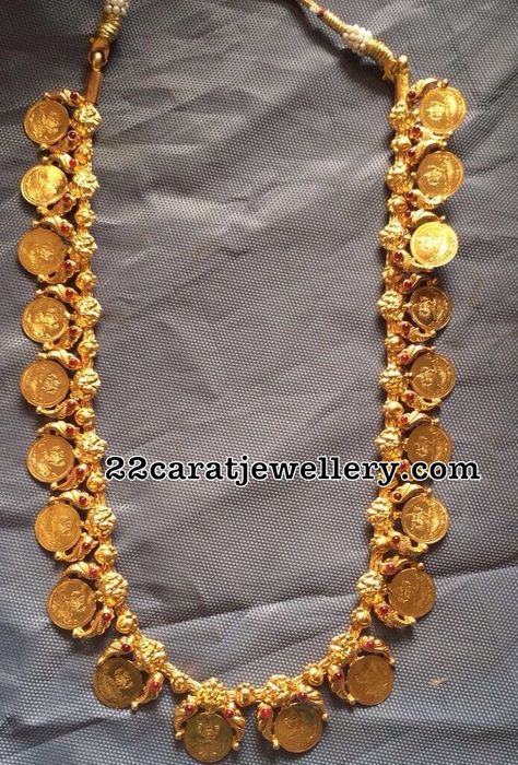 Kasu Haram, Kasu Mala, Antique Jewelry Indian, Gold Pendant Jewelry, Wedding Jewellery Collection, Jewelry Bracelets Gold, Gold Jewellery Design Necklaces, Neck Jewellery, India Jewelry