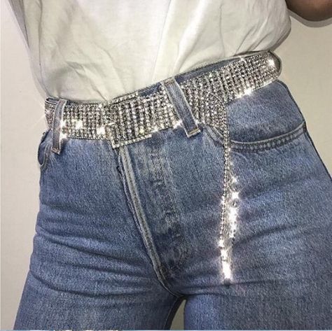 New Luxury Crystal Belt / Shiny Silver Rhinestone Belt-Revised Fashion Everyday, Rhinestone Belt, Fashion Pattern, Looks Style, Look Fashion, Unisex Fashion, Women Fashion, Chic Style, Belts