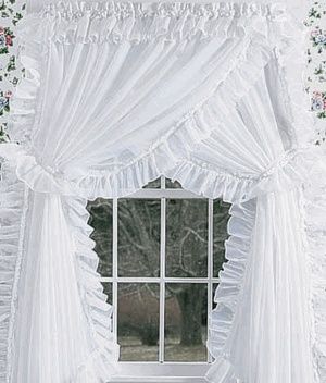 Blend your house modern look with traditional Priscilla Curtains – darbylanefurniture.com Priscilla Curtains, Rideaux Shabby Chic, Country Style Curtains, Curtains Style, Ruffle Curtains, Cute Curtains, Curtain Styles, No Sew Curtains, Country Curtains