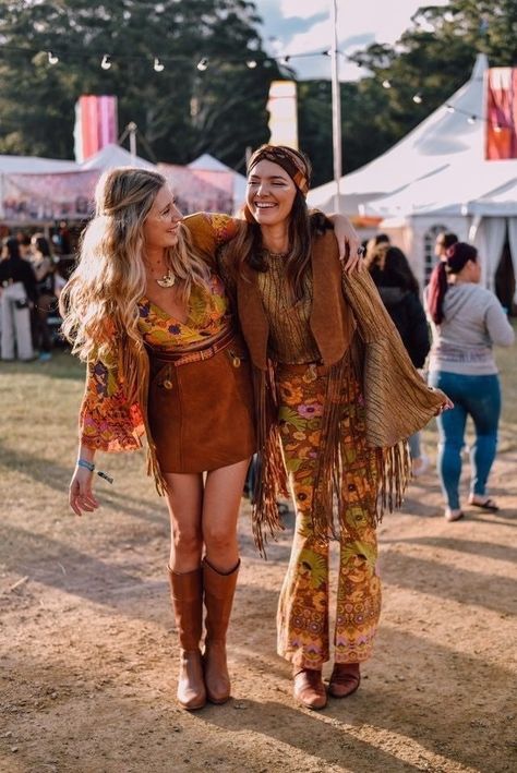 70s Outfit Inspiration, Moda Z Lat 70., Hippie Outfits 70s, 70s Fashion Hippie, Outfits 60s, Look Hippie Chic, 70 Outfits, Moda Hippie, Look Boho Chic