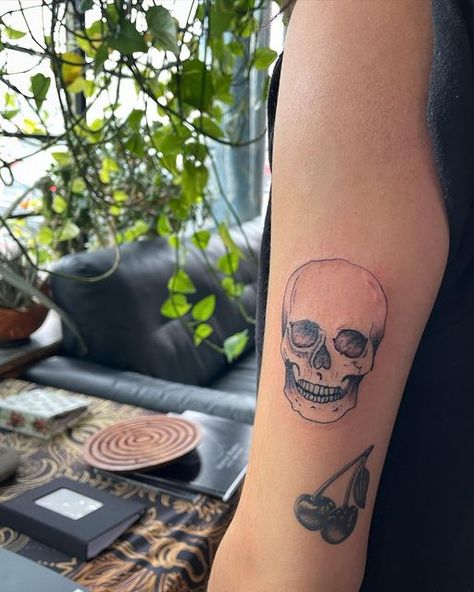 Raine Shep on Instagram: "💀 i love skulls dm or text to book 🤍" Line Skull Tattoo, Fine Line Skull Tattoo, Tattoo Skull, Clever Tattoos, Fine Line Tattoo, Line Tattoo, Snake Tattoo, Fine Line Tattoos, Line Tattoos