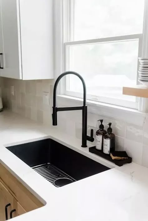 Top 33 Kitchen Sink Ideas - Upgrade to Style & Efficiency | 2024 Trends - placeideal.com New Kitchen Sink Ideas, Upgraded Kitchen Ideas, Kitchen Sink And Counter Top Ideas, Black Sinks In Kitchen, White Kitchen Black Sink, Sinks Kitchen Ideas, Kitchen Sink Hardware, Kitchen Sink Aesthetic, Modern Kitchen Sinks And Faucets