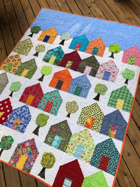 Quilt House Blocks, House And Tree Quilt Pattern, Modern House Quilt Patterns, Wonky Houses Quilt Patterns Free, Patchwork Houses Pattern Quilt Blocks, House Quilts Patterns Free, Moda Fabric Quilts Free Pattern, House Blocks Quilting Free Pattern, House Block Quilt Patterns