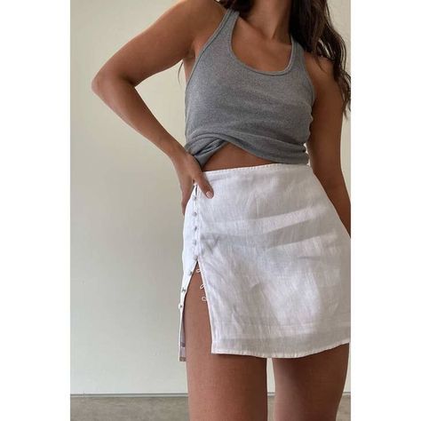 Skirt Fits Summer, White Mini Skirt Outfit, Linen Set Outfit, Linen Skirt Outfit, Mini Skirt Fits, Fits Summer, Summer Mini Skirt, Linen Mini Skirt, White Linen Skirt