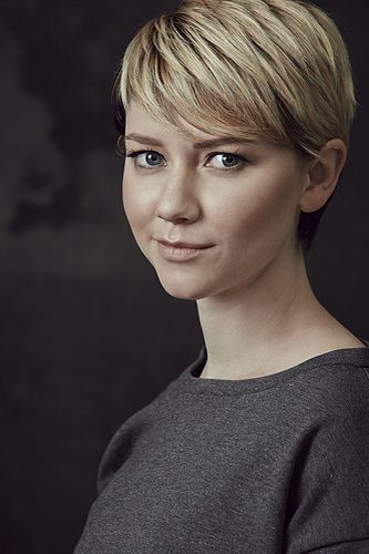 Emma Valorie Curry, Frankie Sandford, Popular Short Hairstyles, Cute Short Haircuts, Linda Evangelista, Short Hair Styles For Round Faces, Cute Hairstyles For Short Hair, Sleek Hairstyles, Hairstyles For Round Faces