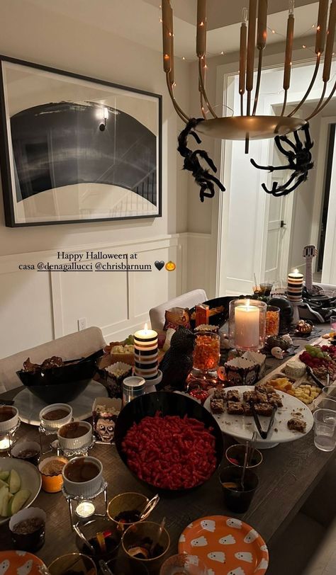 Luxury Halloween Party, Halloween Party Esthetics, Rich Halloween Party Aesthetic, Bougie Halloween Party, Sleepy Hallow Dinner Party, Gothic Dinner Party Victorian Halloween, Halloween Haunted House Diy, Haunted House Diy, Palm Springs Home