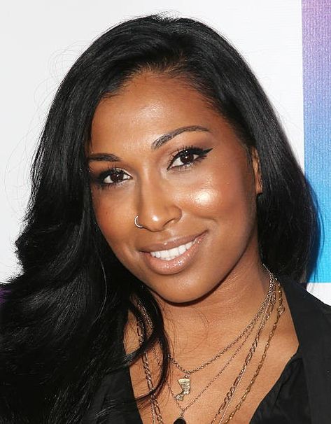 Melanie Fiona, Diy Acne, Makeup For Moms, Music Life, Lady M, Diy Beauty Recipes, Beauty Tips For Skin, Love Song, Sweet Sweet