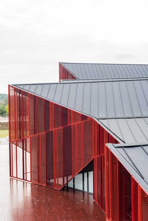 Gallery of Red Hill Gallery / MOA Architects + Formzero - 5 Red Architecture, Twins Photography, Metal Facade, Industrial Architecture, Architecture Ideas, Red Hill, Chinese Architecture, Building Facade, Minimalist Architecture