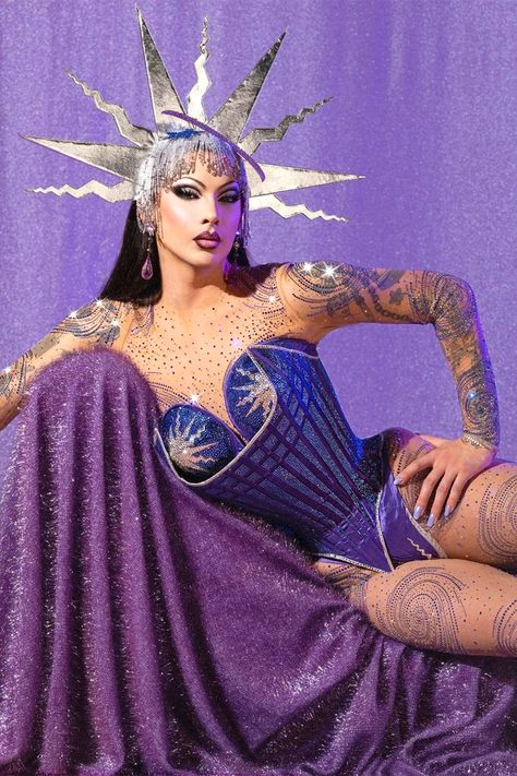 Introducing the latest color by @crystalsbypreciosa “Blue Violet” modeled by Violet Chachki

#violetchachki #crystalsbypreciosa #crystals #sparkle #tightlaced #corsets #corset #corsetry #waisttraining #bespokecorset #drag #rhinestones #fashioncampaign #mystic Burlesque Fashion, Drag Queen Costumes, Best Drag Queens, Violet Chachki, Drag Queen Outfits, Rupaul Drag Queen, Ss 2024, Queen Fashion, Latest Colour