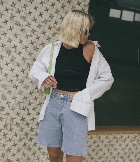 Gen Z Summer Outfits, Masc Femme Fashion Summer, Amsterdam Outfit Summer, Boyfriend Shorts Outfit, Masc Femme Fashion, Focused Aesthetic, Amsterdam Outfit, Summery Outfits, Mindoro