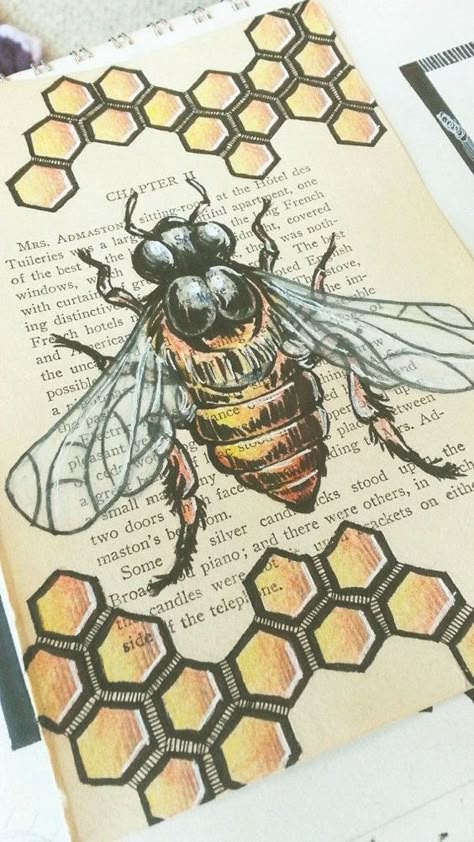 Honey Bee Drawing, Bee Drawing, Bee Art, Japanese Graphic Design, Arte Sketchbook, Honey Bees, Drawing Techniques, A Drawing, Honey Bee