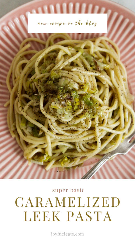 In this simple Caramelized Leek Pasta, the leek is truly the star of the show! With its sweet, oniony flavor this tasty dish is perfect on its own or paired with your favorite protein. Leek Pasta Recipes, Leeks Pasta Recipe, Leek Pasta, Broccoli Pasta, Leeks, How To Cook Pasta, Tasty Dishes, The Star, Broccoli