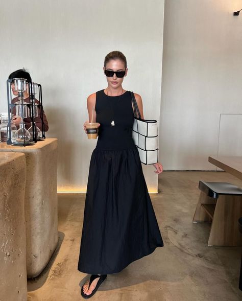 Chic Streetwear, Hello Lover, Nature Dress, Looks Chic, Women Long Dresses, Spring Summer Outfits, Simple Outfits, Classy Outfits, Spring Summer Fashion