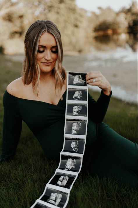 Ultrasound Pictures Photoshoot, Maternity Photoshoot Mom Only, Ultrasound Maternity Pictures, Maternity Photo Shoot Ideas With Ultrasound, Maternity Pictures With Ultrasound, Maternity Photo Shoot Ideas Single Mom, Maternity Photography Single, Maternity Photo Shoot Ideas Ultrasound, Solo Pregnancy Photoshoot