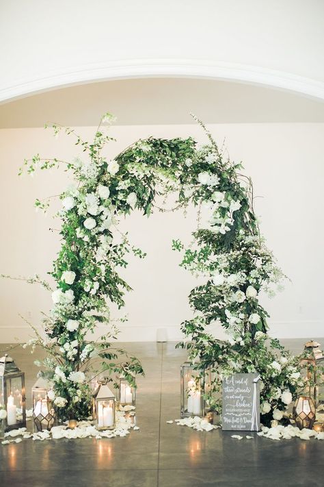 elegant greenery wedding arch ideas with romantic lights Wedding Arch Greenery, Wedding Ceremony Ideas, Wedding Ceremony Arch, Wedding Arch Flowers, Wedding Arbour, Arch Flowers, Wedding Altars, Wedding Entrance, Romantic Lighting