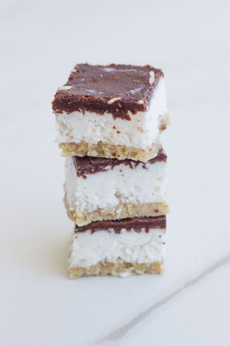 Bounty Slice, Fodmap Sweets, Raw Treats, Healthy Slice, Beautiful Buddha, Nanaimo Bars, Buddha Bowls, Raw Coconut, Raw Desserts