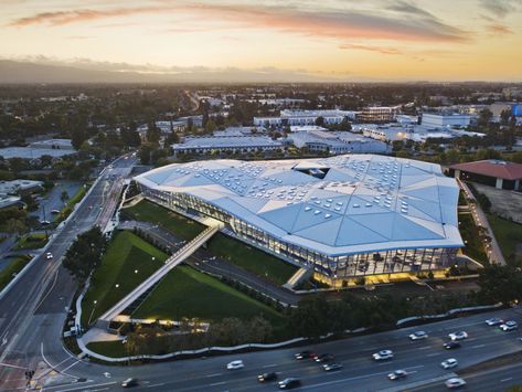 Outdoor Walkway, Top Architects, Dow Jones, Silicon Valley, Santa Clara, Robotics, Northern California, Remote Work, Airplane View