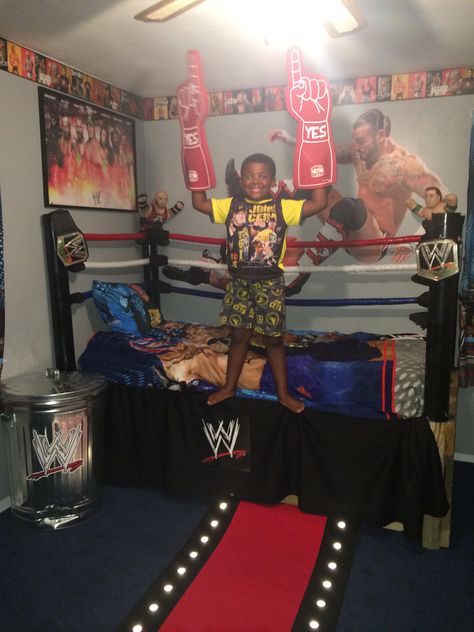 WWE Custom Bedroom - love the idea of decorating a steel bin to look like a hardcore weapon Wrestling Theme Bedroom, Wwe Room Ideas Bedroom, Wrestling Bedroom Ideas, Wwe Bedroom Ideas, Wrestling Ring Bed, Wwe Bedroom Decor, Boxing Bedroom, Wwe Decorations, Wwe Bedroom