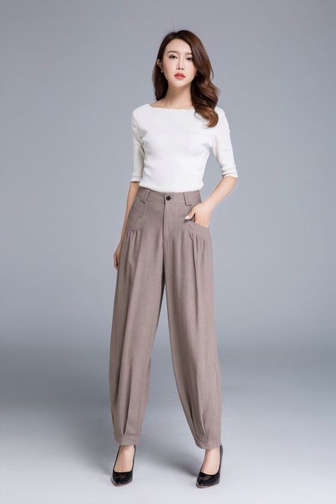 1ef91c212e30e14bf125e9374262401fdesc47409244ri Trouser Pants Pattern, Long Linen Pants, Baggy Pants Women, Salwar Pants, Womens Pants Design, Maxi Pants, Casual Linen Pants, Salwar Designs, Smart Casual Style