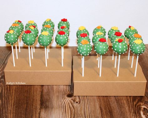 Katy's Kitchen: Cactus Cake Pops Cactus Cakepops, Cactus Cake Pops, Gender Reveal Cake Pops, Curious George Cakes, Golf Cookies, Scary Cakes, Hot Wheels Cake, Minnie Mouse Cookies, Raspberry Frosting