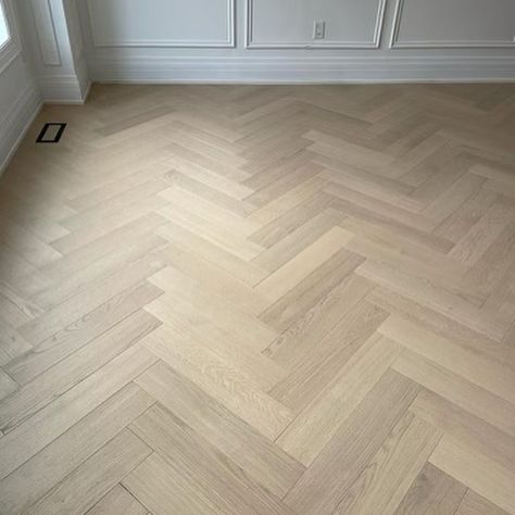 AA Floors & More Ltd on Instagram: “From forest to a installed beauty herringbone floor 👌👀 #herringbone #herringbonefloor #patternfloor #patterninstallation #craftsmanship…” Neutral Herringbone Floor, Herringbone Lino Flooring, Herringbone Kitchen Flooring, Herringbone Wood Floor Dining Room, Herringbone Vs Chevron Floor, Amtico Herringbone Floor, Lvp Herringbone, Floor Herringbone, Herringbone Wooden Floors