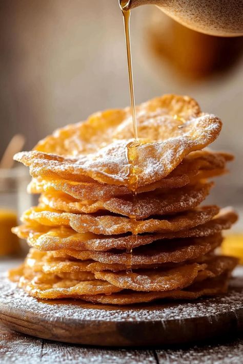 Buenelos Recipe Mexican, Bunuelos Mexicanos, Mexican Brunch Ideas, Mexico Dessert, Mexican Bunuelos, Mexican Bunuelos Recipe, Traditional Mexican Desserts, Mexican Brunch, Mexican Pastries