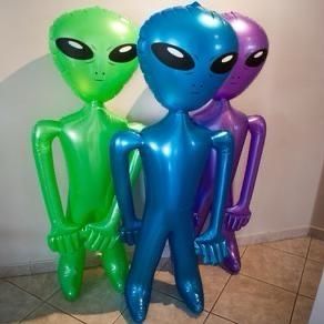 Inflatable Alien, Alien Birthday Party, Luke 7, Alien Party, Alien Halloween, Outer Space Party, Space Birthday Party, World Party, Cowboy Party