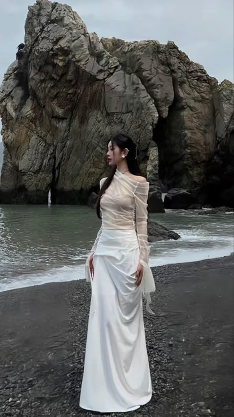 Ethereal Style Clothing, Garden Of Time Dress, Ethereal Outfit Casual, Photoshoot Dress Ideas, Classy Wedding Guest Dresses, Dancer Lifestyle, Fancy Fits, Aesthetic Grunge Outfit, Photoshoot Dress