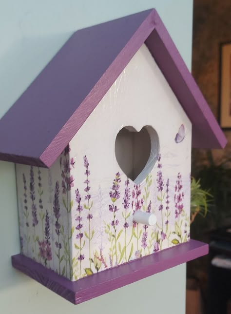 Bird House, Bird Box, Decoupaged Bird House, Garden Decorative Bird House - Etsy Craft Bird House, Mini Birdhouses Painted, Mini Bird House Painting Ideas, Diy Birdhouse Painting Ideas, Aesthetic Bird House, Bird House Painting Ideas Simple, Cute Birdhouse Painting Ideas, Bird Houses Diy Painted, Painted Bird Houses Ideas