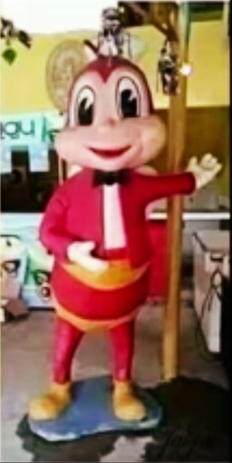 Jolibee Memes Funny, Jollibee Memes Hilarious, Jollibee Picture, Jollibee Chicken, Chicken Joy, Elmo Wallpaper, Clinically Insane, Filipino Memes, Ur Mom