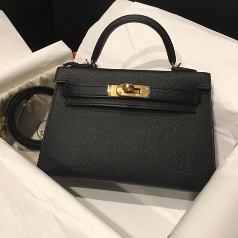 Hermes-Kelly-20-Bag Mini Kelly, Expensive Bag, Dream Bag, Luxury Bags Collection, Hermes Kelly Bag, Dream Bags, Stylish Handbags, Girly Bags, Kelly Bag