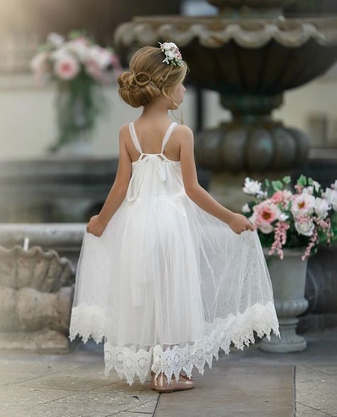 Flower Girl Dress Beach Wedding, Beach Flower Girl Dresses, Unique Flower Girl Dresses, October Wedding Dresses, Mother's Day Crafts For Kids, Boho Flower Girl Dress, Champagne Flower Girl, Flower Girl Dresses Champagne, Boho Flower Girl